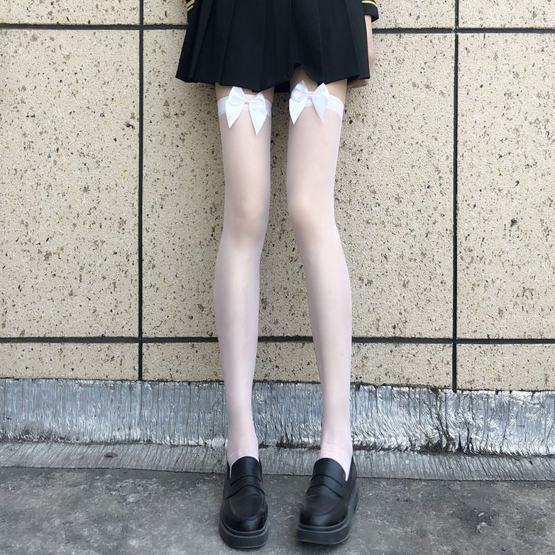 Pończochy z kokardkami Véronique-lorana.eu