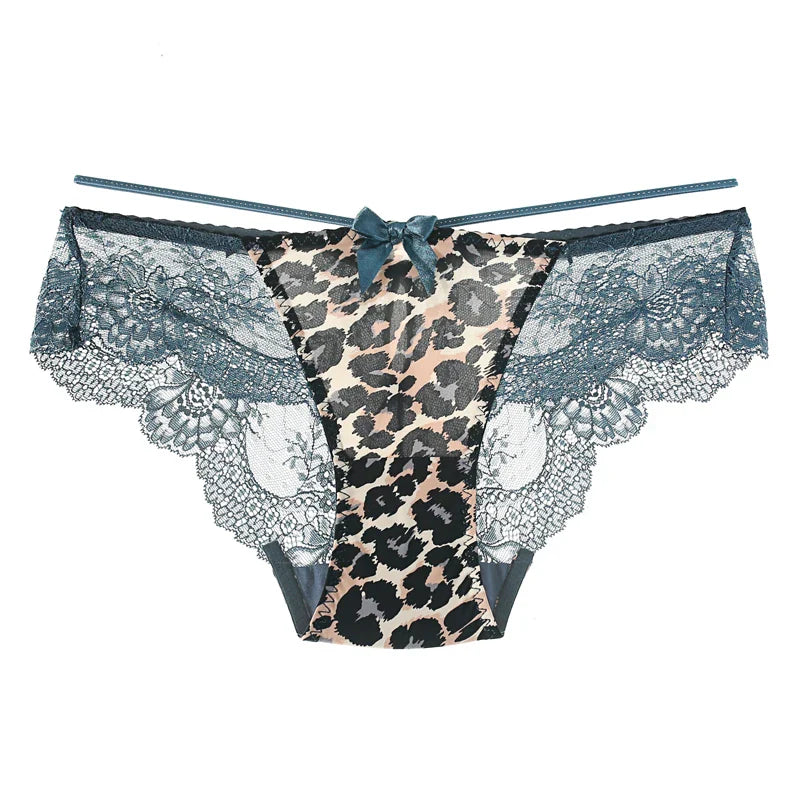 Koronkowe majtki z ozdobnymi paskami Margot-lorana.eu