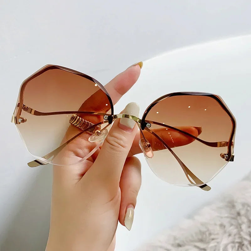 Duże okrągłe okulary przeciwsłoneczne plus size Eugénie-lorana.eu
