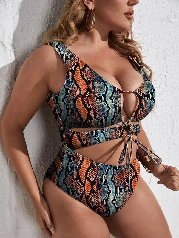 Jednoczęściowy strój kąpielowy z ozdobnymi wycięciami Mathilde