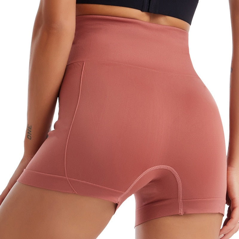 Krótkie wyszczuplające spodenki z wysokim stanem plus size Camille-lorana.eu