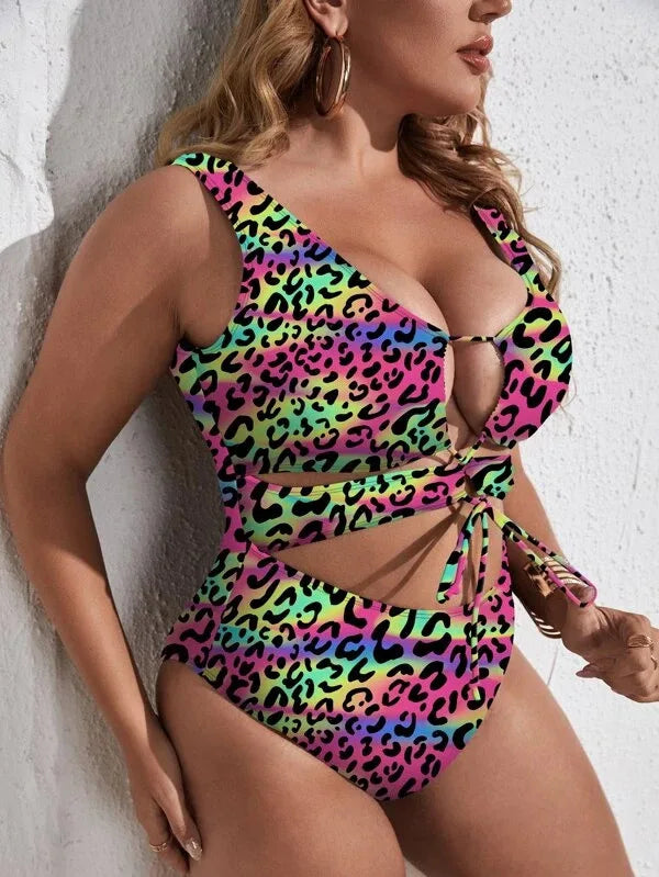 Jednoczęściowy strój kąpielowy z ozdobnymi wycięciami Mathilde