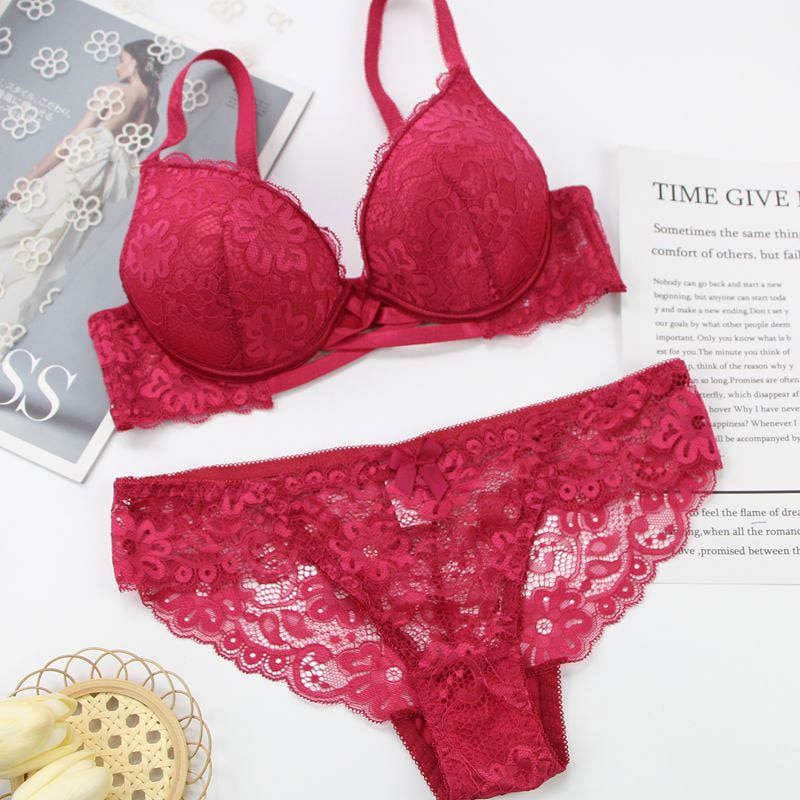Koronkowy komplet bielizny PUSH UP Plus Size Diane-lorana.eu