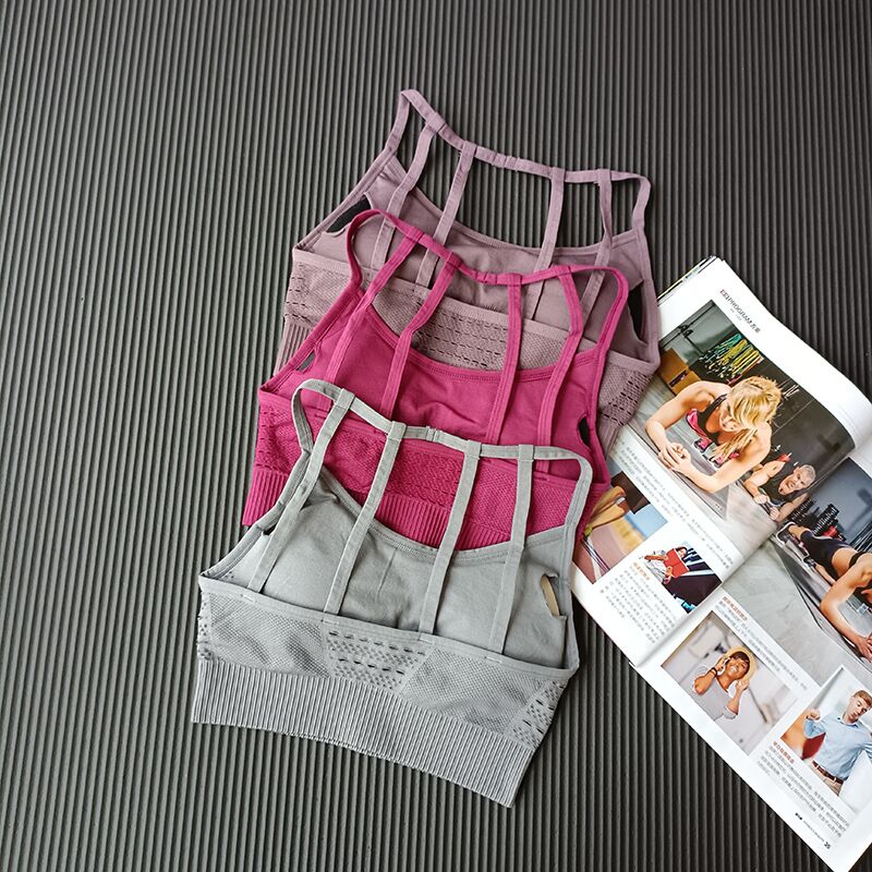 Soutien-gorge de sport avec bretelles décoratives-lorana.eu