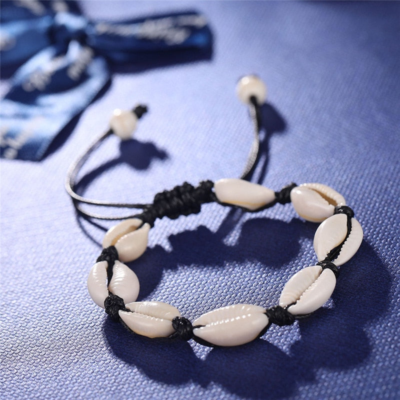 Bracelet avec coquillages-lorana.eu