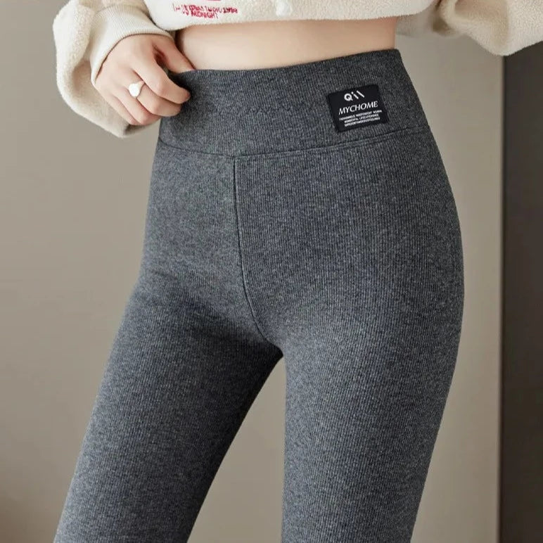 Legging côtelé avec légère isolation-lorana.eu