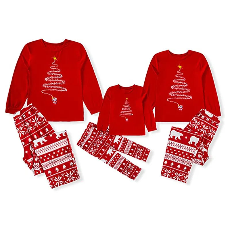 Pyjama de famille avec arbre de Noël - Papa-lorana.eu