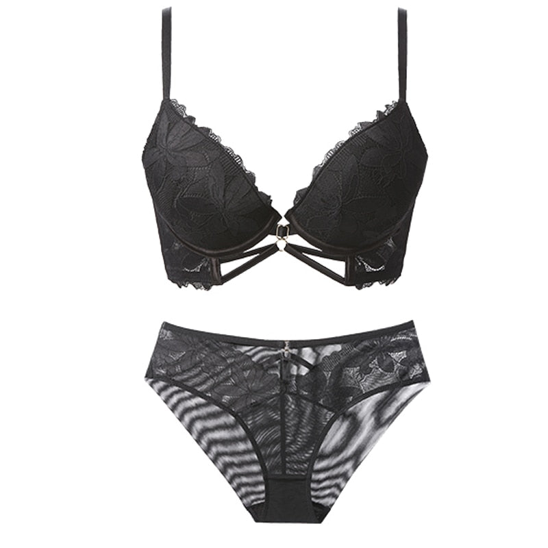 Ensemble de lingerie en dentelle avec bretelles décoratives PUSH UP-lorana.eu