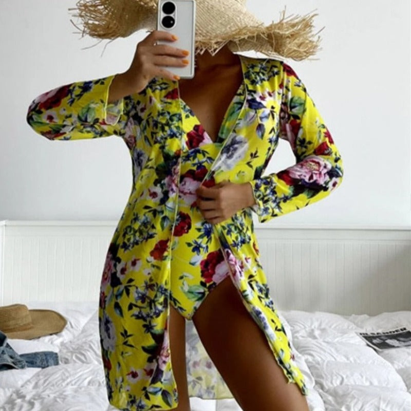 Maillot de bain une pièce à fleurs + kimono de plage gratuit-lorana.eu